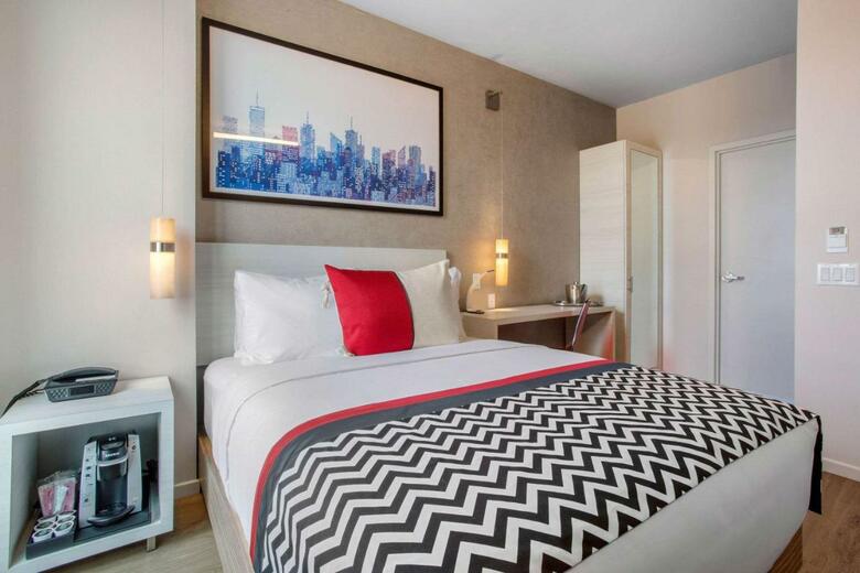 Insignia Hotel Ascend Hotel Collection