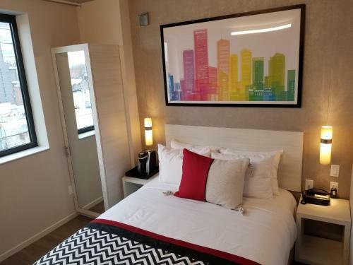 Insignia Hotel Ascend Hotel Collection