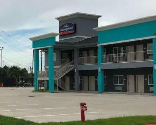 Howard Johnson By Wyndham Houston Willowbrook