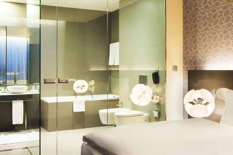 Hotel NH Bratislava Gate One