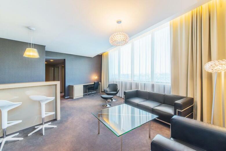 Hotel NH Bratislava Gate One