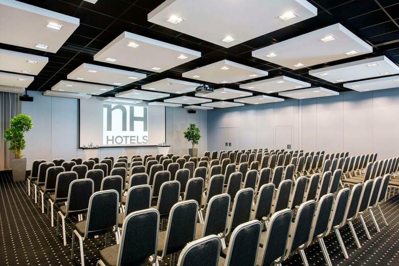 Hotel NH Bratislava Gate One
