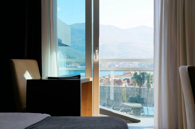 Hotel Avala Resort & Villas