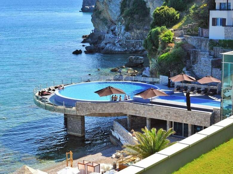 Hotel Avala Resort & Villas