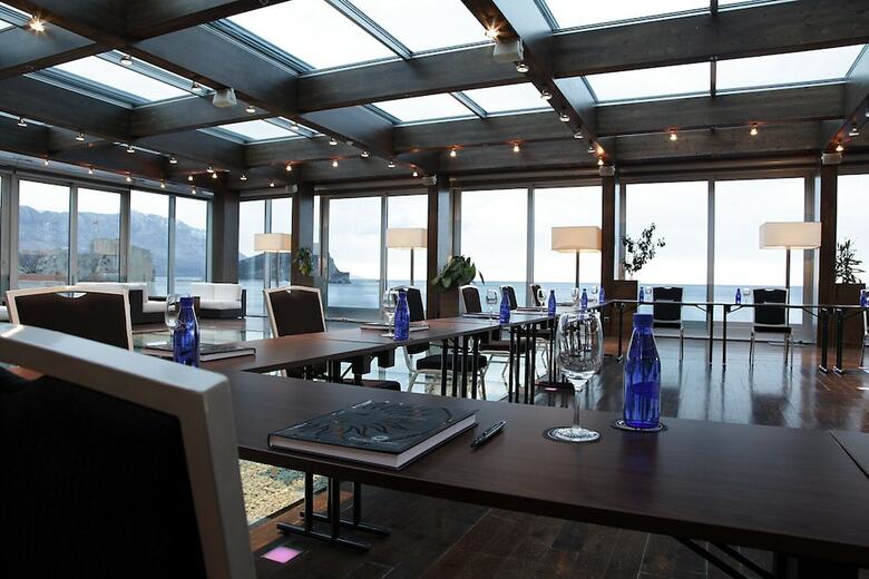 Hotel Avala Resort & Villas
