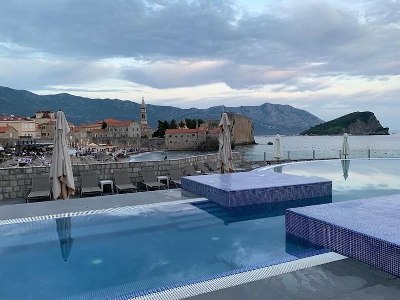 Hotel Avala Resort & Villas