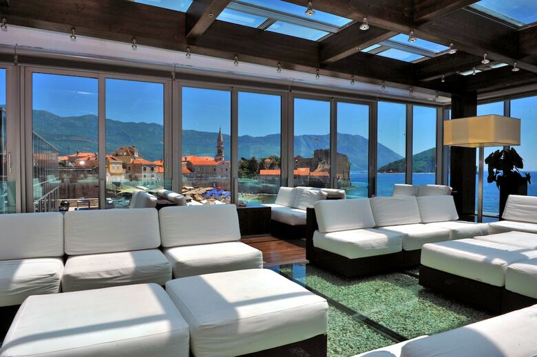 Hotel Avala Resort & Villas
