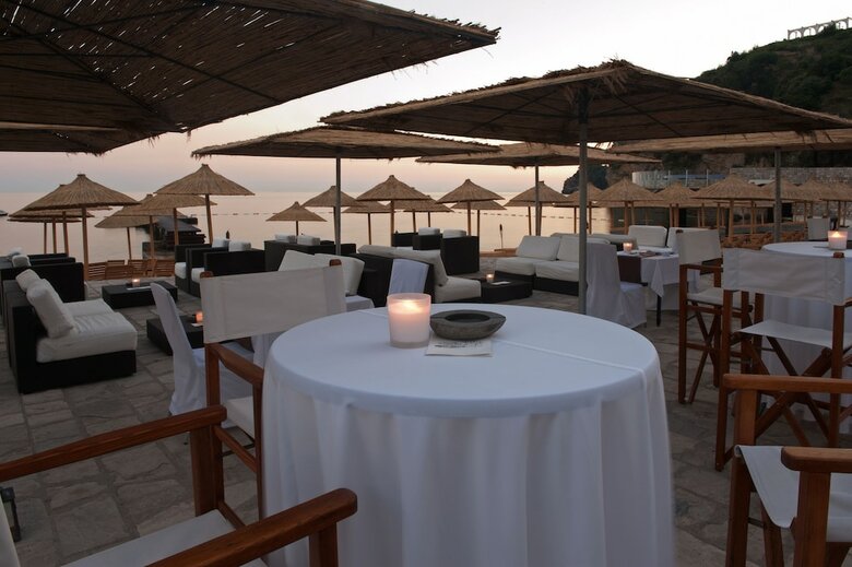 Hotel Avala Resort & Villas
