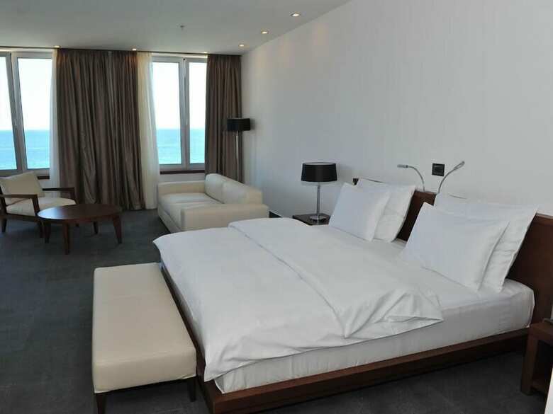 Hotel Avala Resort & Villas
