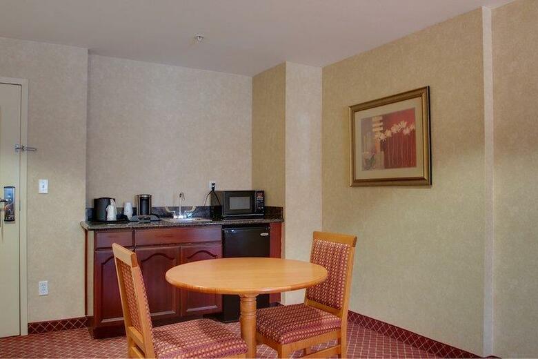 Hotel Best Western Media Center Inn & Suites