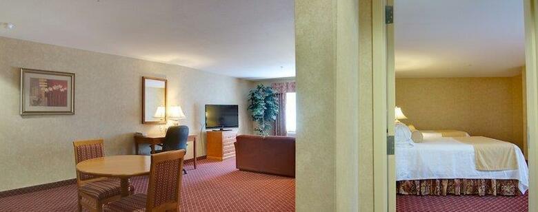Hotel Best Western Media Center Inn & Suites