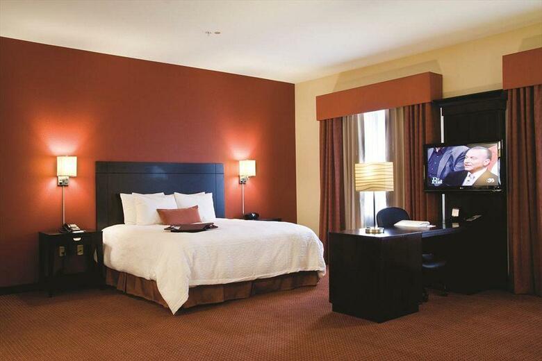 Hotel Hampton Inn Suites Phoenix Chandlerfashion Ce