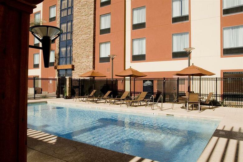 Hotel Hampton Inn Suites Phoenix Chandlerfashion Ce