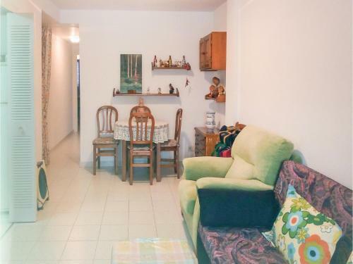 Two-bedroom Apartment In Alcossebre