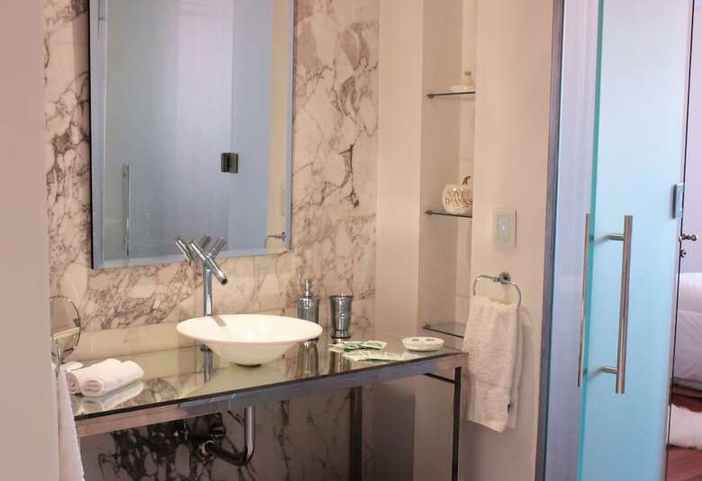 Faena Hotel - Master Suite - Residence