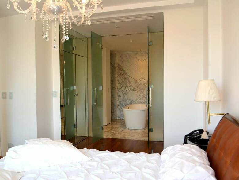 Faena Hotel - Master Suite - Residence
