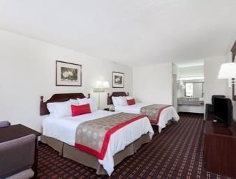 Hotel Ramada Limited Clarksville Tn