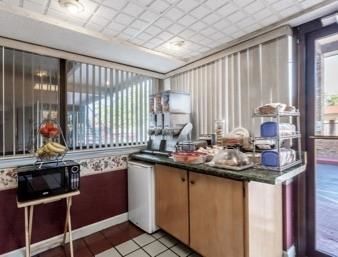 Hotel Ramada Limited Clarksville Tn