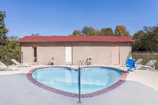 Hotel Ramada Limited Clarksville Tn