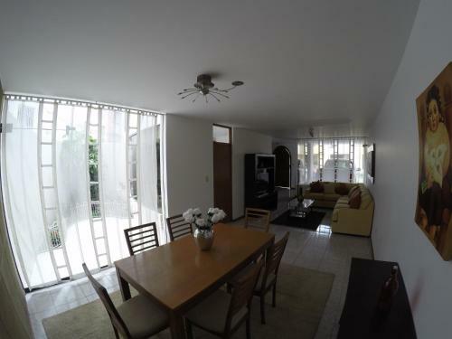 Yovana�s House
