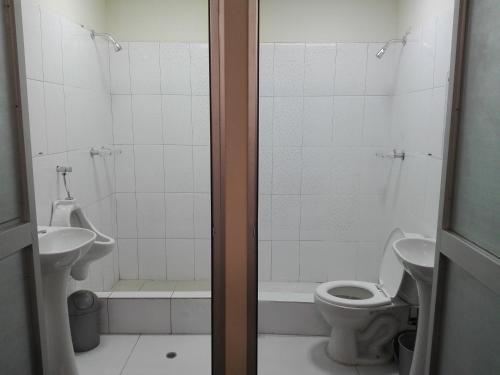 Hostal Hospedaje Maxys Grau