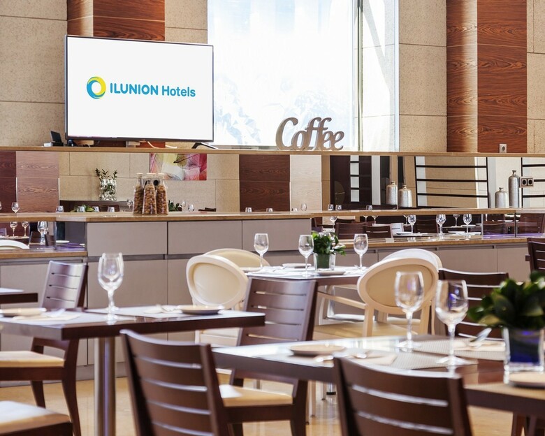 Hotel Ilunion Valencia 4