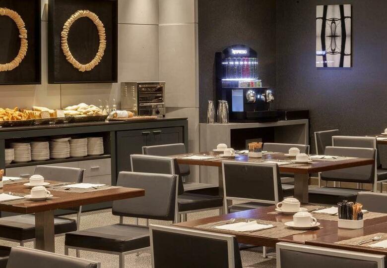 AC Hotel Gij�n By Marriott