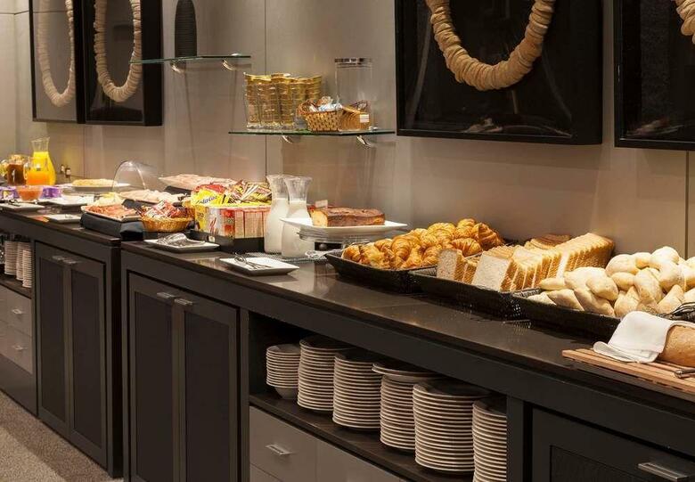 AC Hotel Gij�n By Marriott