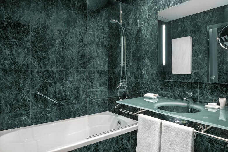 AC Hotel Gij�n By Marriott