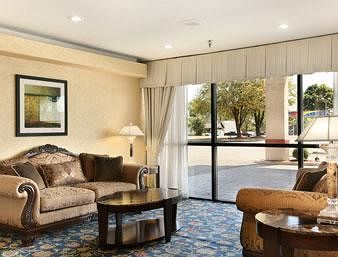 Ramada Plaza Hotel Dayton