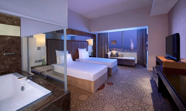 Hotel Pullman Mall Of The Emirates