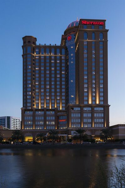 Hotel Pullman Mall Of The Emirates