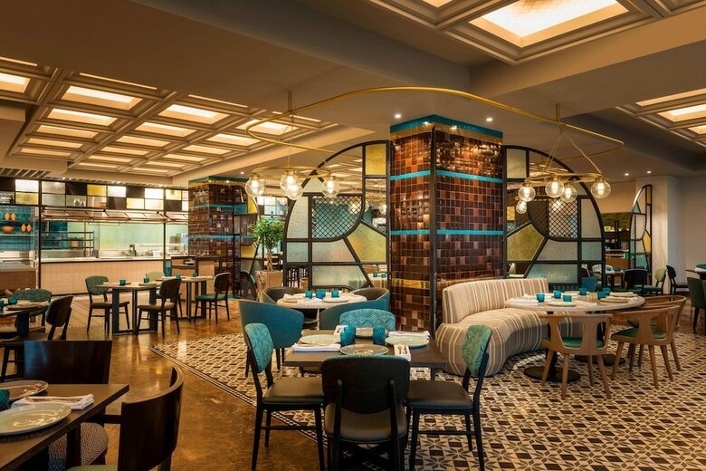 Hotel Pullman Mall Of The Emirates