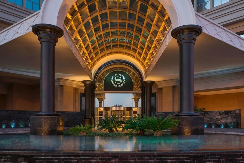 Hotel Pullman Mall Of The Emirates