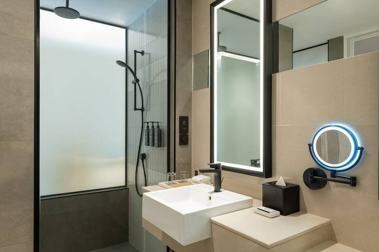 Hotel Pullman Mall Of The Emirates