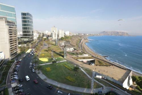 Apartamentos Oceanfront Miraflores Larcomar Next To Marriott
