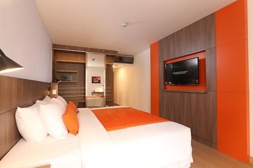 Libre Hotel, Bw Signature Collection By Best Western