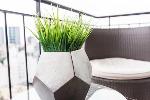 Seaview Towers Executive Apartments