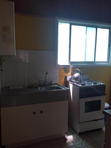Hotel Caba�as Las Palmeras 1 C�huil