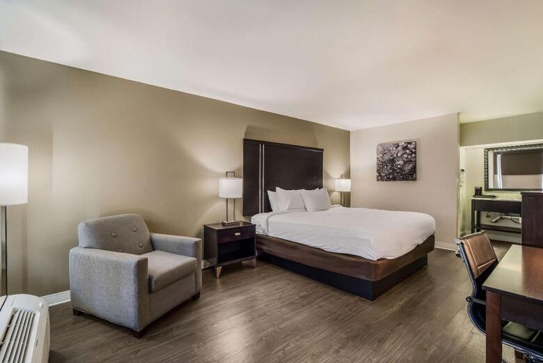 Hotel Ramada Florence Center