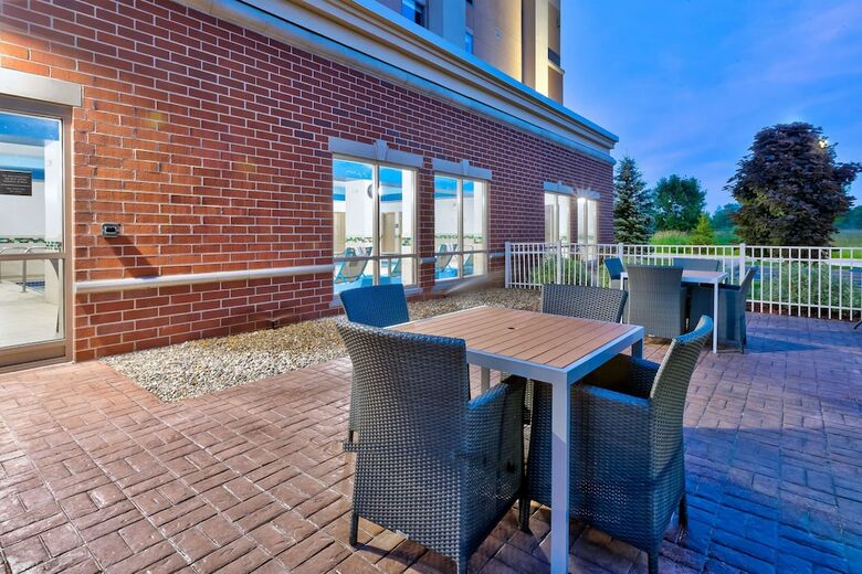Hotel Hampton Inn And Suites Flint/g