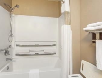 Hotel Howard Johnson Inn Fort Wayne