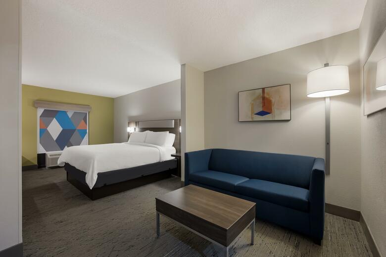 Holiday Inn Express Hotel & Suites Perry