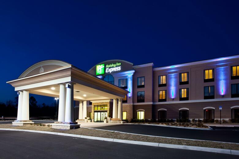 Holiday Inn Express Hotel & Suites Perry