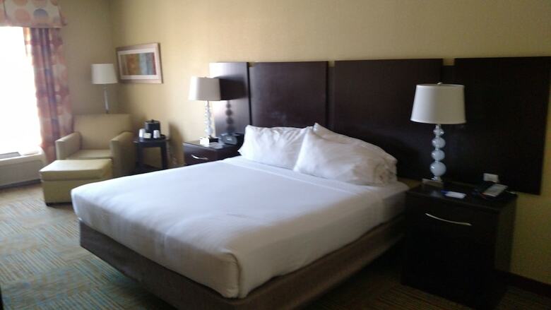 Holiday Inn Express Hotel & Suites Perry
