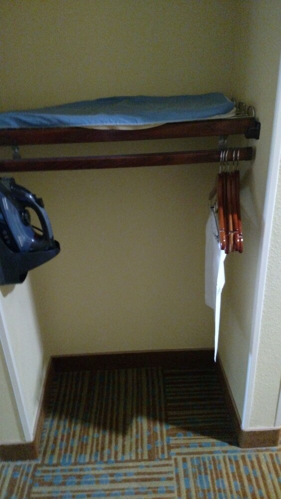 Holiday Inn Express Hotel & Suites Perry