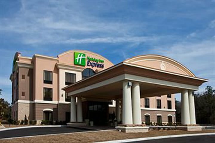Holiday Inn Express Hotel & Suites Perry