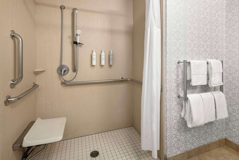 Hotel Hampton Inn Fairmont