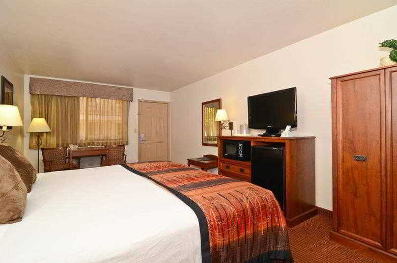 Hotel Best Western Grand River Inn