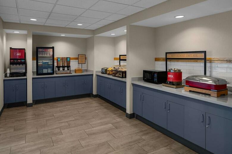 Hotel Hampton Inn & Suites Grand Rapids-airport 28th St